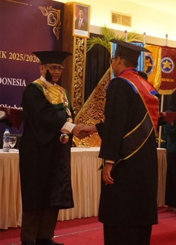 Prosesi Penyerahan Ijazah 1