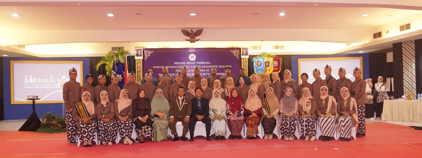 Foto Bersama Lulusan 3